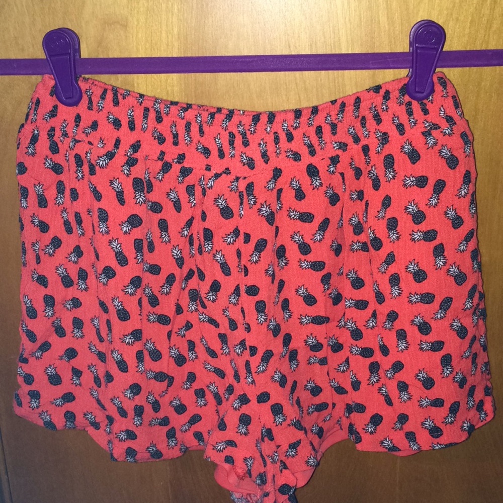 Francesca's Pineapple Printed Loose Shorts